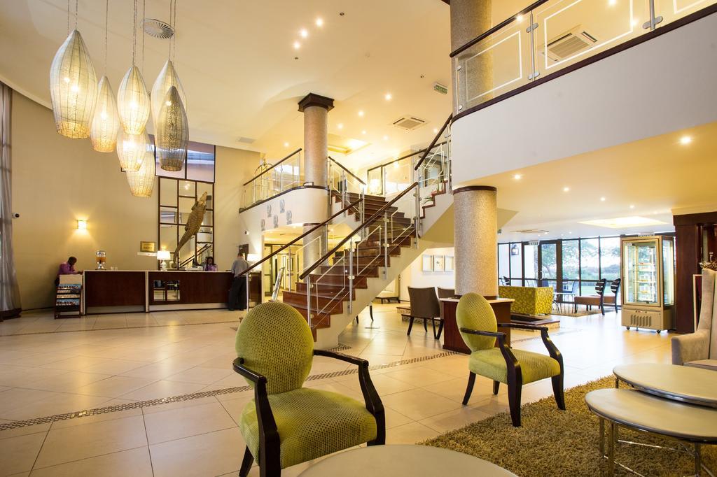 Phakalane Golf Estate Hotel Resort Gaborone Buitenkant foto