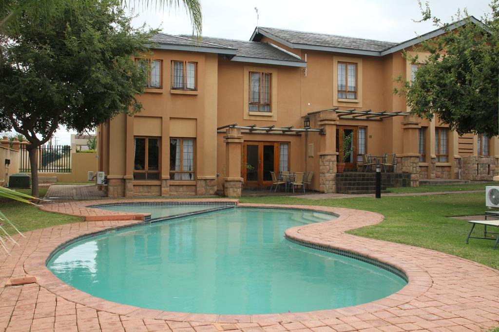 Phakalane Golf Estate Hotel Resort Gaborone Buitenkant foto