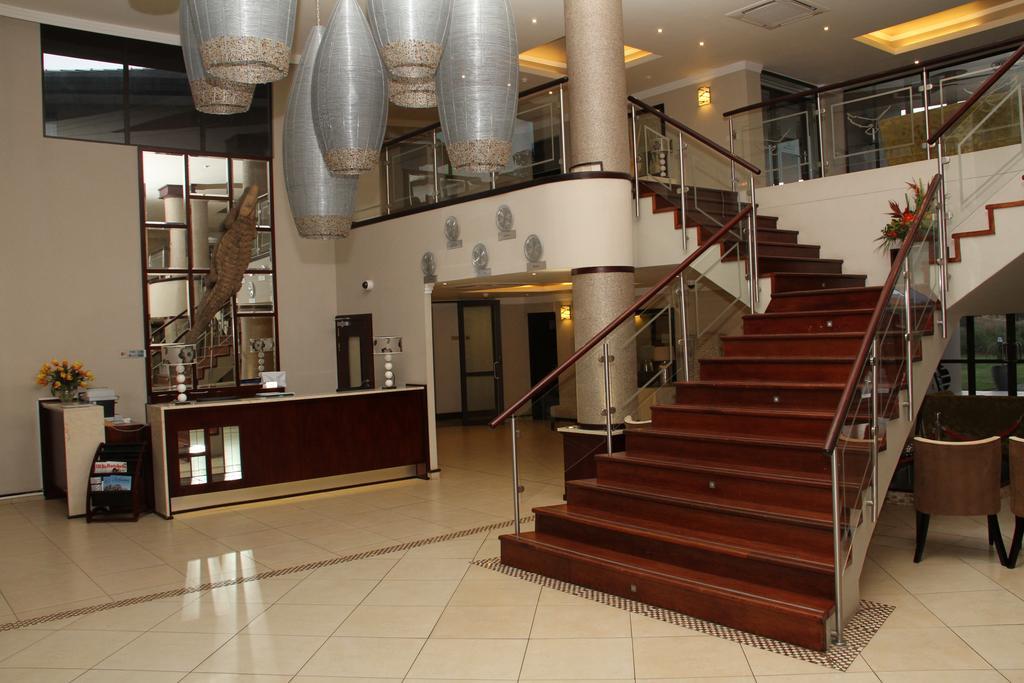 Phakalane Golf Estate Hotel Resort Gaborone Buitenkant foto