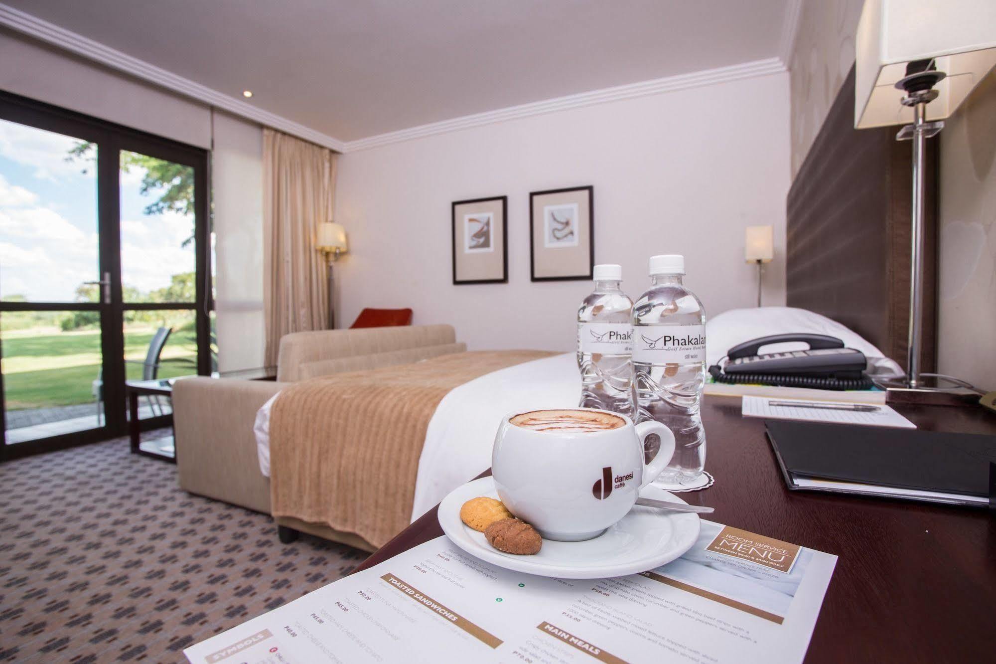 Phakalane Golf Estate Hotel Resort Gaborone Buitenkant foto